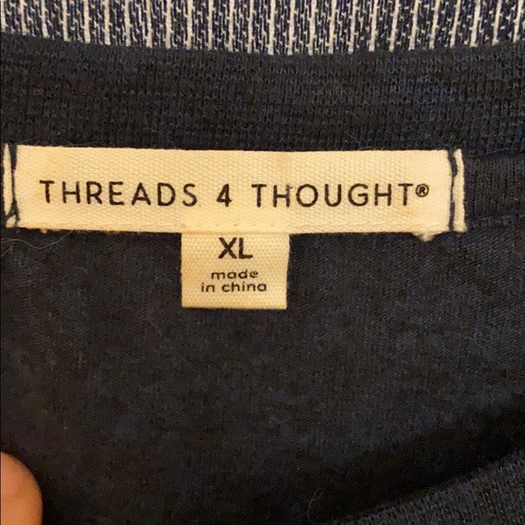 Plain Navy Blue tee - Picture 2 of 3